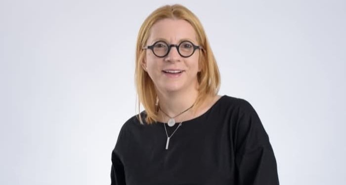 #StareaEducației (INTERVIU) Gabriela Bartic, director BRIO, despre reformarea admiterii la liceu: Sistemul de educație național ar trebui să egalizeze șansele copiilor, nu să lucreze doar cu vârfuri. Încă evaluăm cunoștințe și șabloane la examenele naționale. Cum anume decid că un copil care a luat 9,50 la română și 9,30 la matematică e bun pentru profilul Științe?