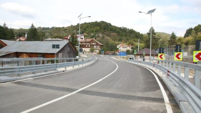 Vrancea: Noul pod de pe DN 2N peste râul Râmnicu Sărat, de la Jitia, a fost recepţionat