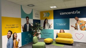 Peste 100 de specialiști în prevenirea spălării banilor și noi angajări la centrul Concentrix din Iași. Bună Dimineața cu Adina Șuhan