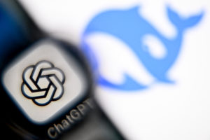 Suedia interzice utilizarea ChatGPT şi a modelului Claude pe computerele de serviciu ale guvernului