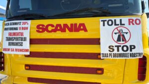 (AUDIO/VIDEO) Iași: Protest al transportatorilor împotriva taxării TollRo și a creșterii taxelor