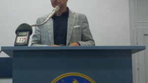 (AUDIO) Volumul – ACADEMIA ROMÂNĂ. Filiala Iași. Opt decenii în viața cultural-științifică a Iașului (EUAIC) în prezentarea universitarului ieșean Bogdan Crețu (III)