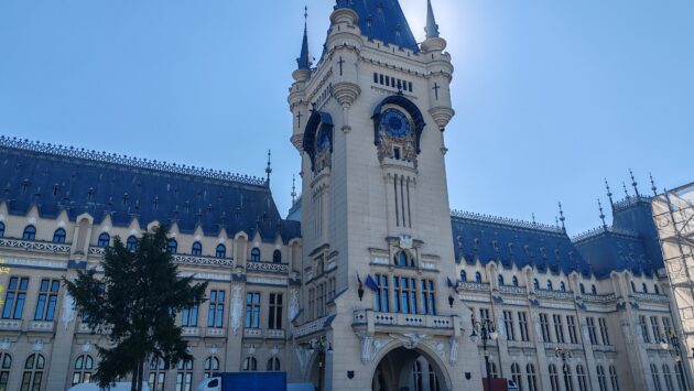 (AUDIO) Infiltrații de apă la Palatul Culturii din Iași: noul manager interimar va cere o evaluare amănunțită a stării clădirii
