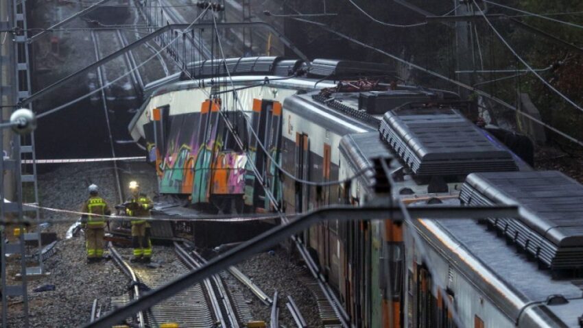 (UPDATE) Spania: Cel puţin 30 morţi după coliziunea dintre două trenuri la sud de Madrid
